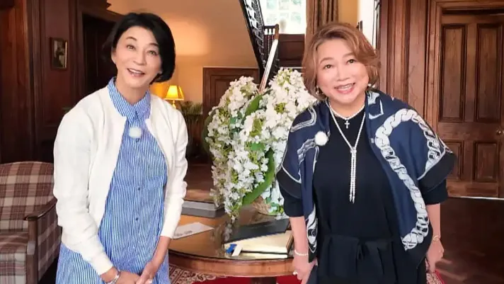 橋本清美のイギリス豪邸にて高嶋ちさ子とのツーショット